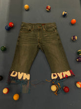 Load image into Gallery viewer, DIVINE DENIM SHORTS
