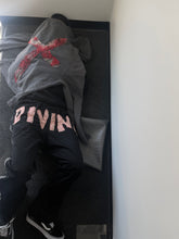 Load image into Gallery viewer, BLACK BOTTOM
