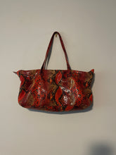 Load image into Gallery viewer, DUFFEL BAG
